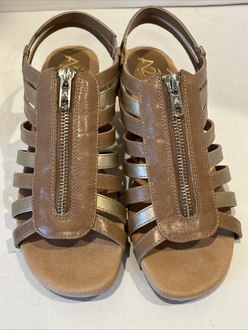 A2 by Aerosoles Wedge Sandals 8m Bronze Metallic Gladiator Strappy Boho Wedges